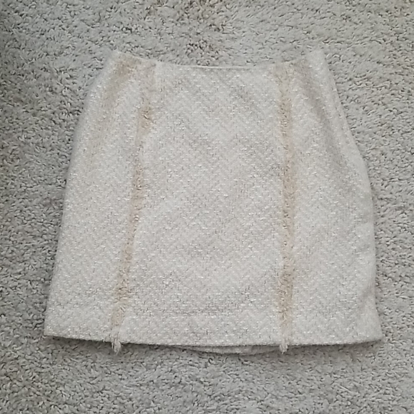 Dana Buchman Dresses & Skirts - Dana Buchman Women's Fringe Knit Mini Skirt 2P